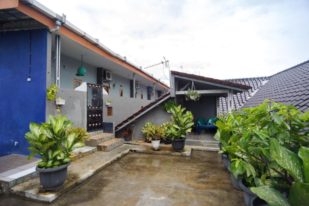 Reddoorz Syariah Near Rs Advent Bandar Lampung Hotel Kültér fotó
