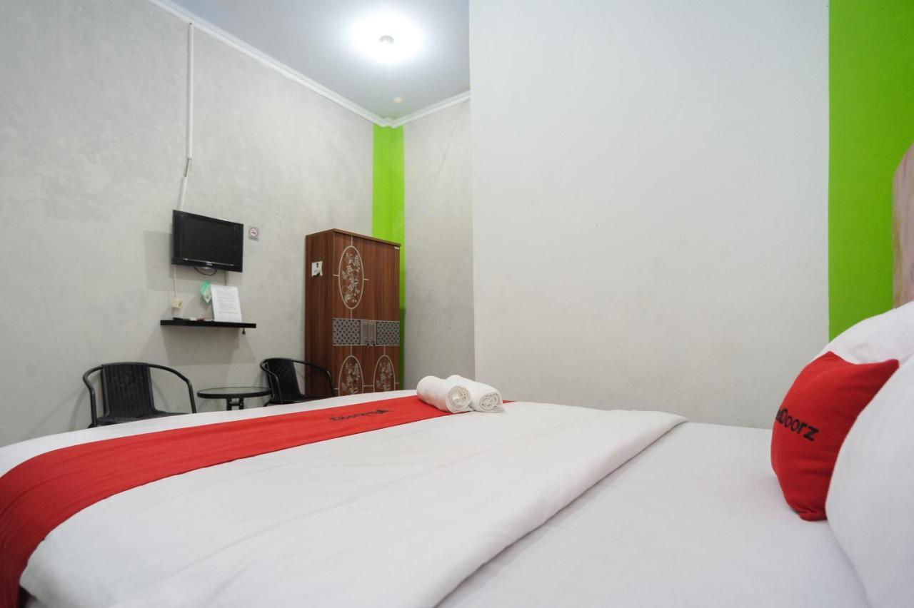 Reddoorz Syariah Near Rs Advent Bandar Lampung Hotel Kültér fotó